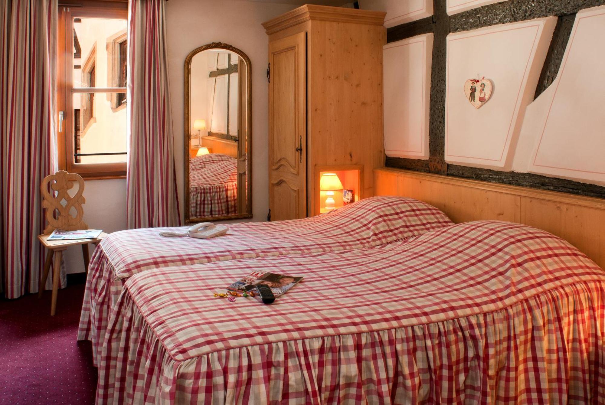 Traditional Double or Twin Room,1162569576:JPEG